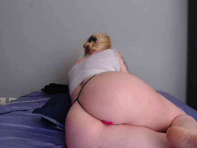 SaraCirce webcam
