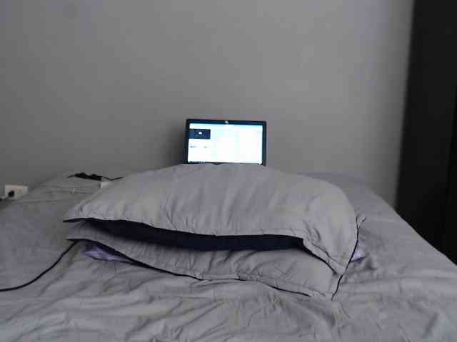 SaraCirce webcam