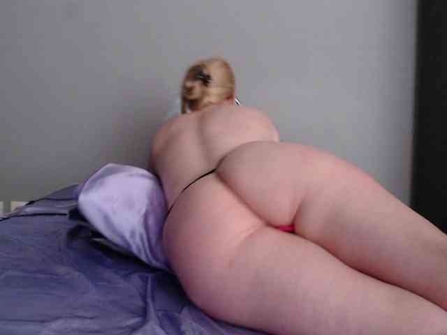 SaraCirce webcam