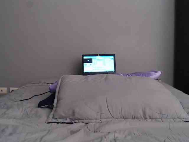 SaraCirce webcam