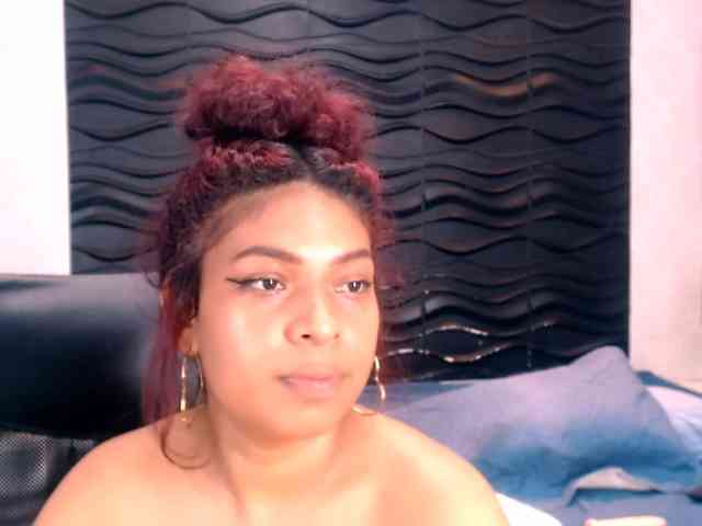 NaomiSmiths webcam