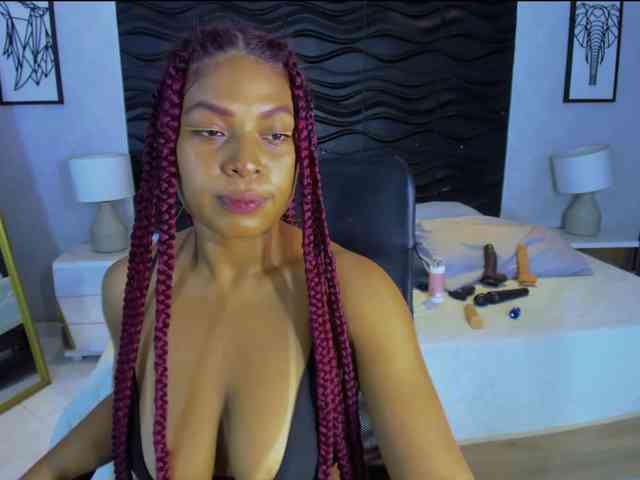 NaomiSmiths webcam