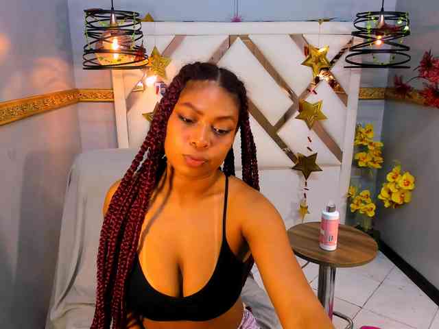 NaomiSmiths webcam