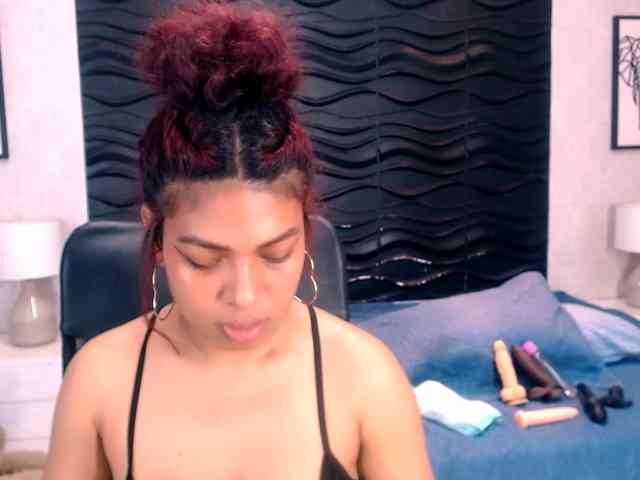 NaomiSmiths webcam