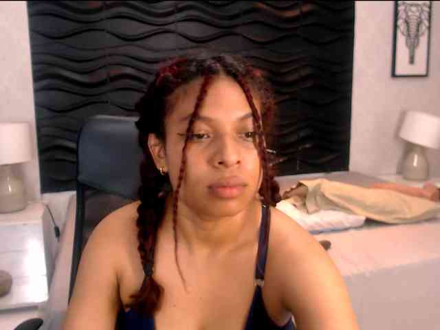 NaomiSmiths webcam