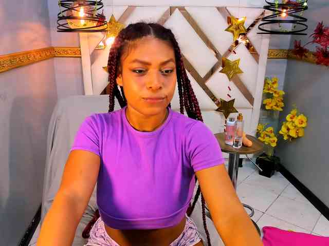 NaomiSmiths webcam