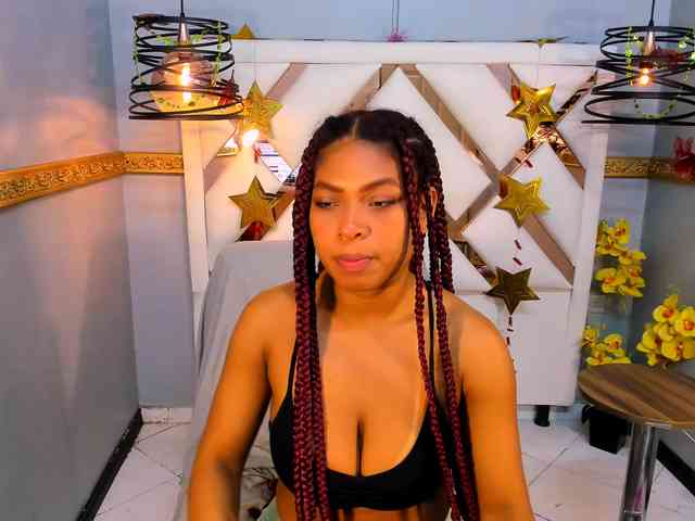 NaomiSmiths webcam