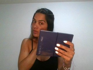 JuanaBrunette Porn Show