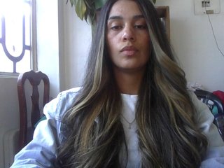 JuanaBrunette Porn Show