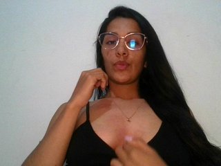 JuanaBrunette Porn Show