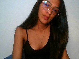 JuanaBrunette Porn Show