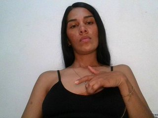 JuanaBrunette Porn Show
