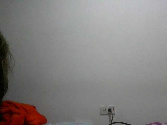 JuanaBrunette's BongaCams show and profile