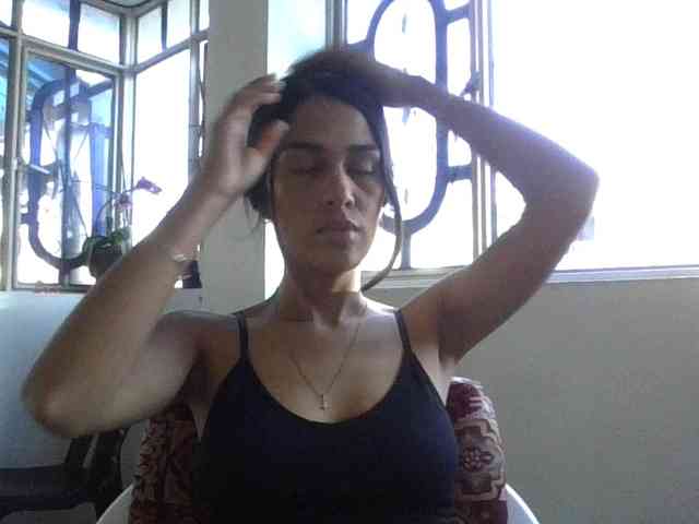 JuanaBrunette webcam