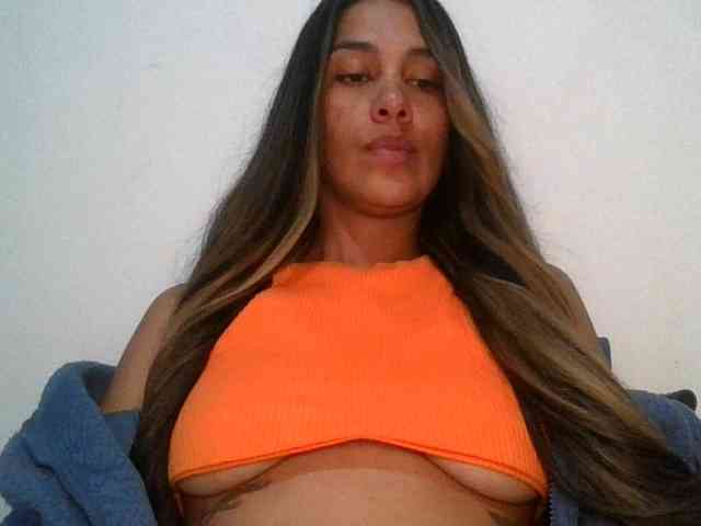 JuanaBrunette JuanaBrunette