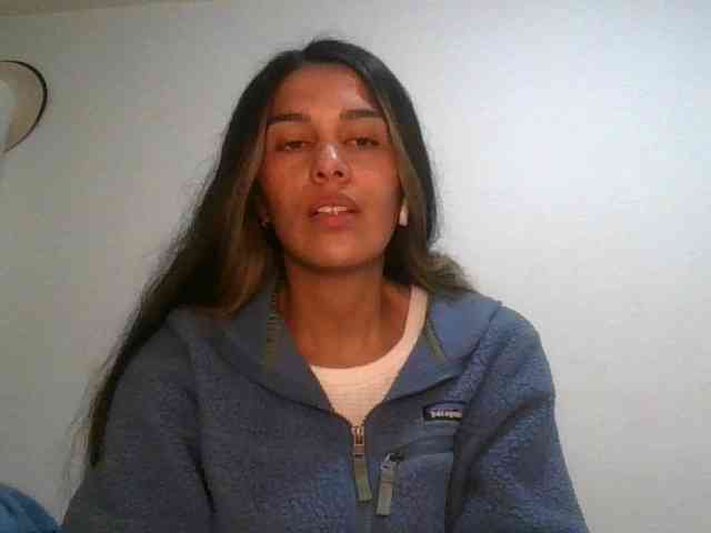 JuanaBrunette webcam