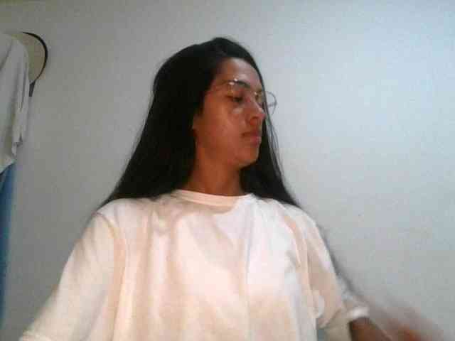 JuanaBrunette webcam