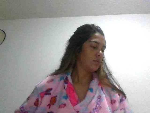 JuanaBrunette webcam