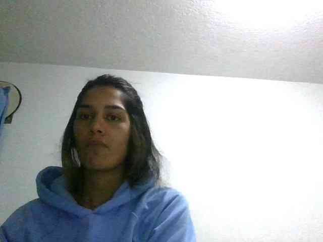 JuanaBrunette webcam