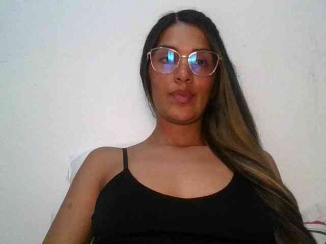 JuanaBrunette JuanaBrunette