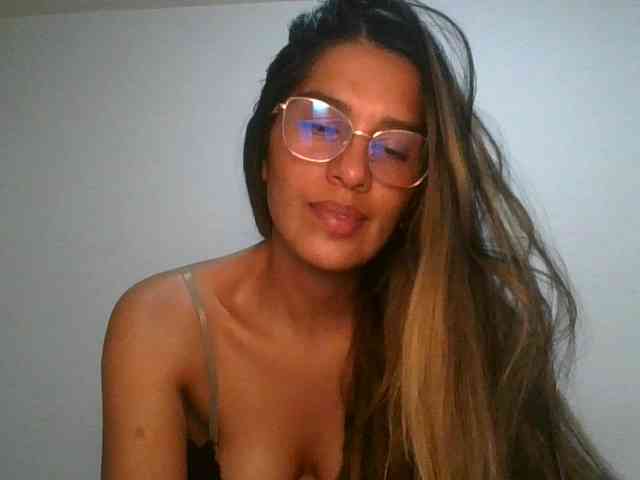 JuanaBrunette JuanaBrunette