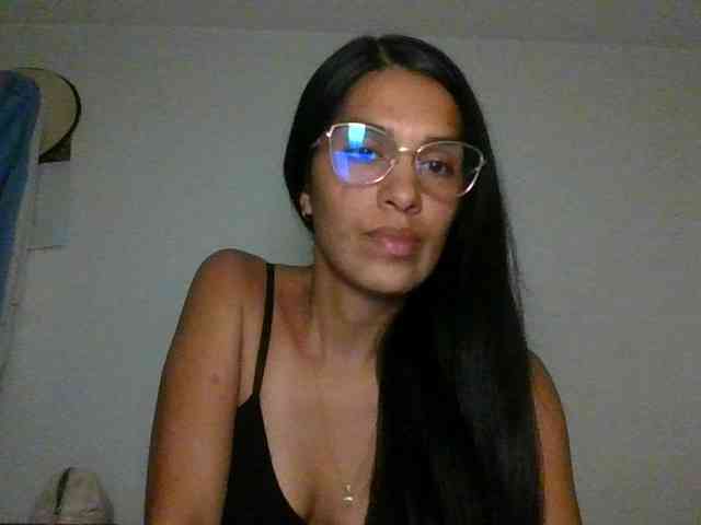 JuanaBrunette webcam