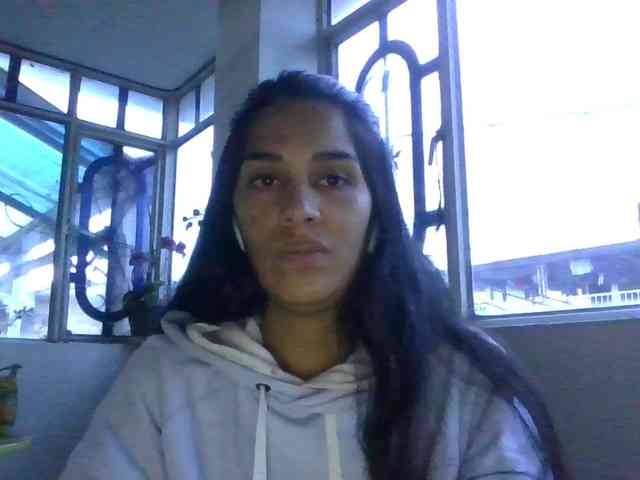 JuanaBrunette webcam