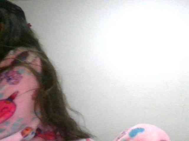 JuanaBrunette webcam