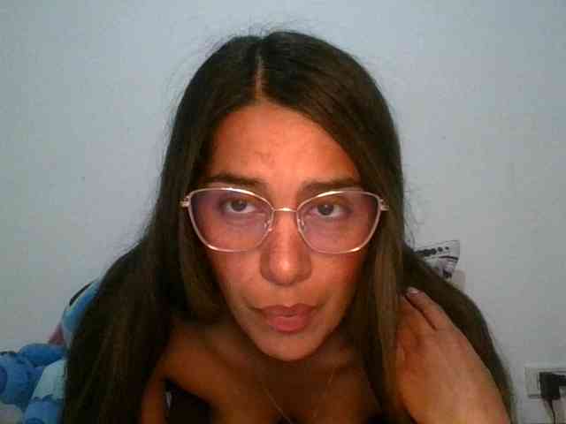 JuanaBrunette webcam