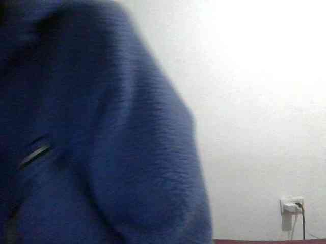 JuanaBrunette webcam