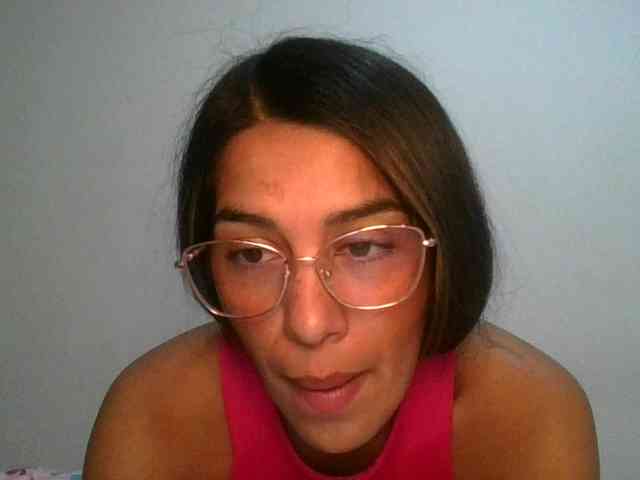 JuanaBrunette webcam