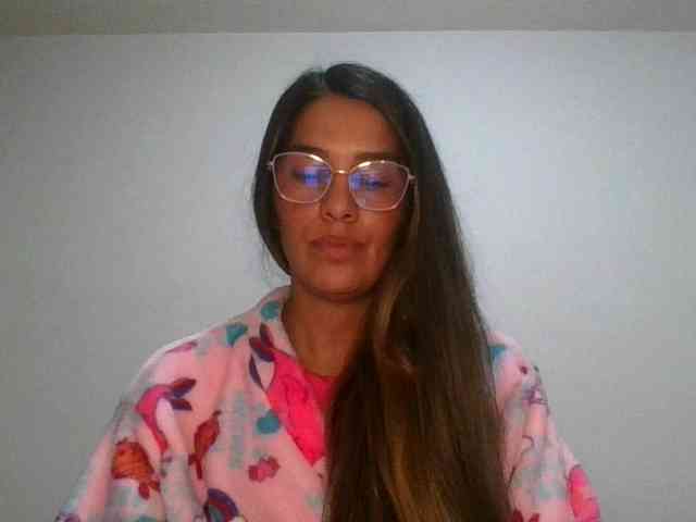 JuanaBrunette webcam