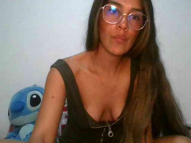 JuanaBrunette webcam