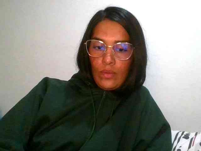 JuanaBrunette webcam