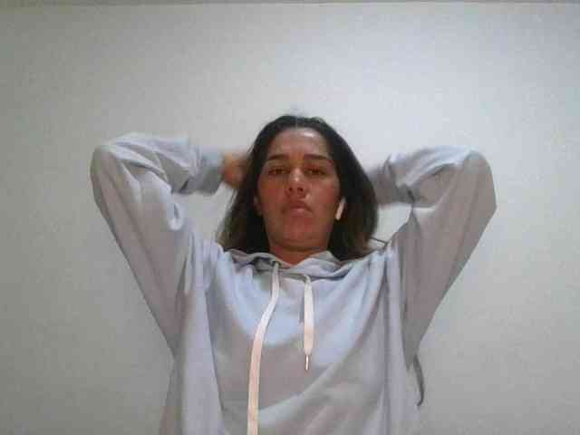 JuanaBrunette webcam