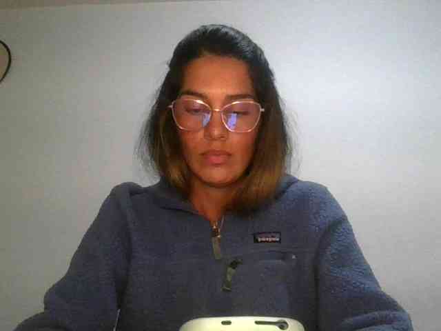 JuanaBrunette webcam