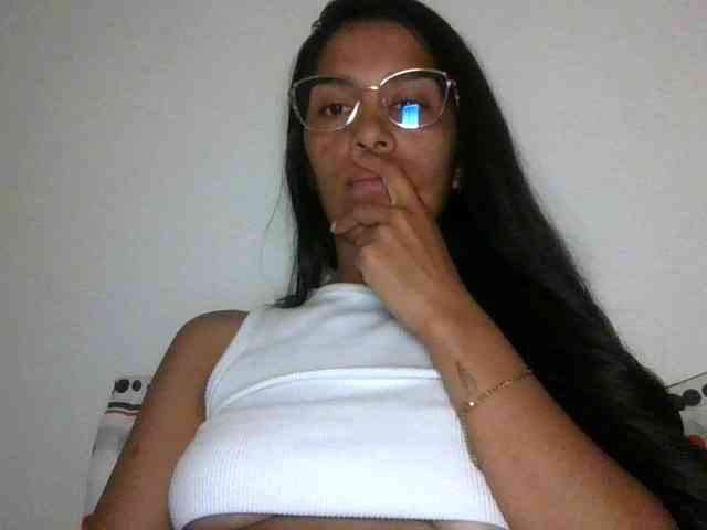JuanaBrunette Live Webcam on BongaCams