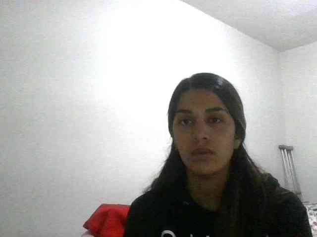 JuanaBrunette webcam