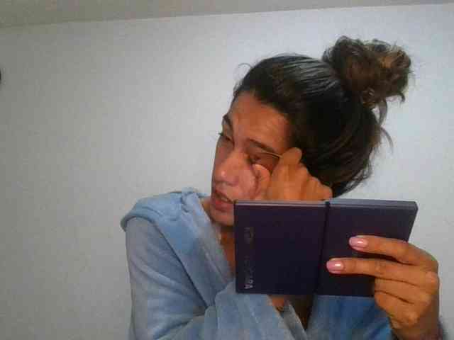 JuanaBrunette webcam