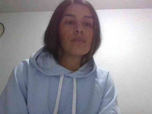 JuanaBrunette webcam