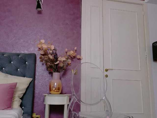 CarlaReys's BongaCams show and profile