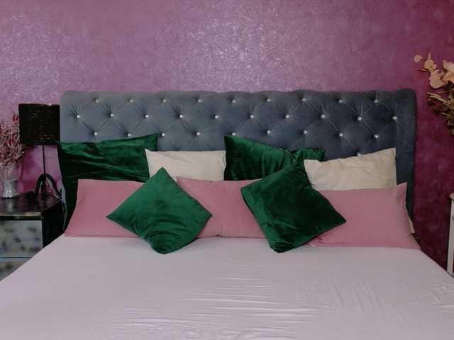 CarlaReys's BongaCams show and profile