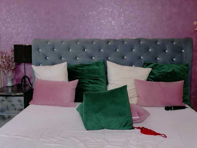 CarlaReys's BongaCams show and profile