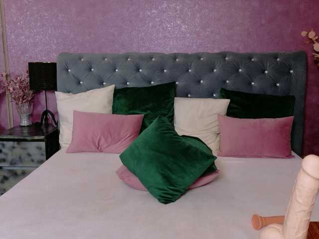 CarlaReys's BongaCams show and profile