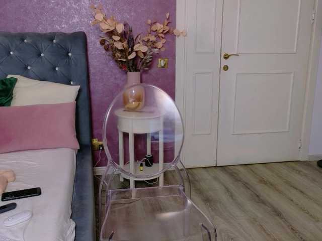 CarlaReys's BongaCams show and profile