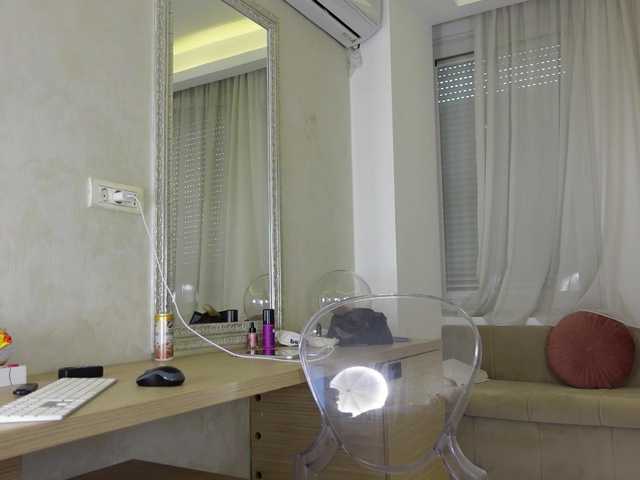  HaileyRose chat room