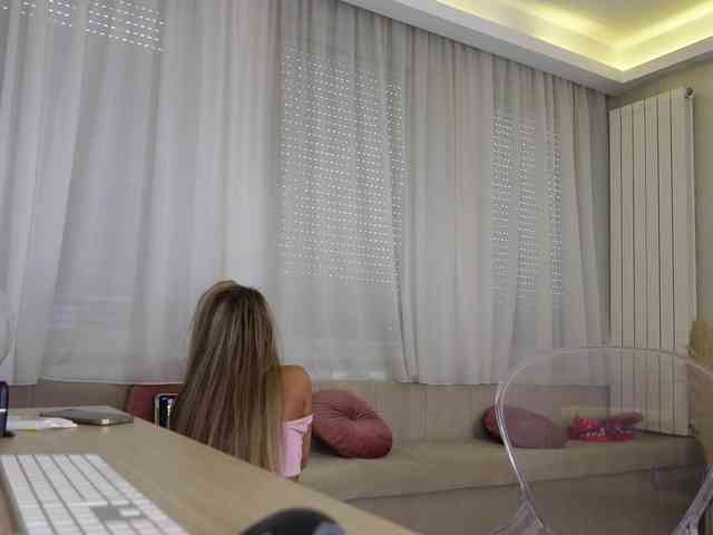 HaileyRose webcam