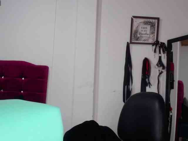 ashleymonroe webcam