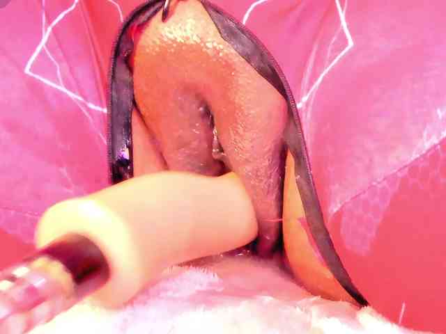 upskirt webcam Shaynamanson