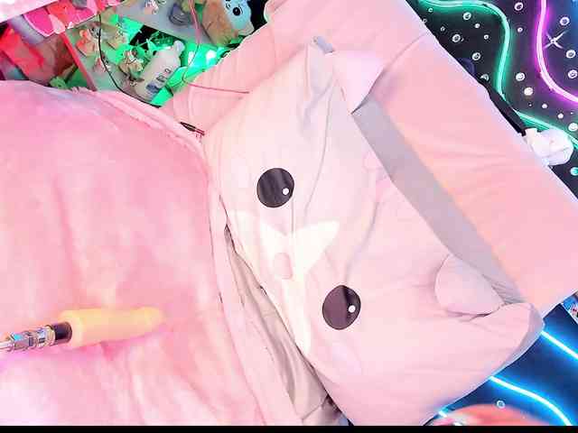 shaynamanson webcam